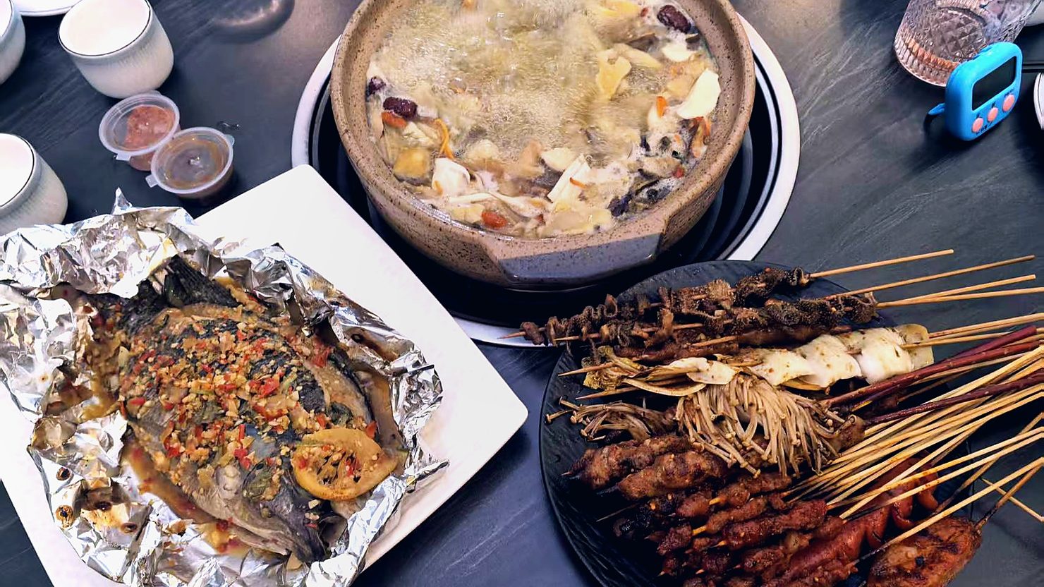 餐桌和灯随拍 11