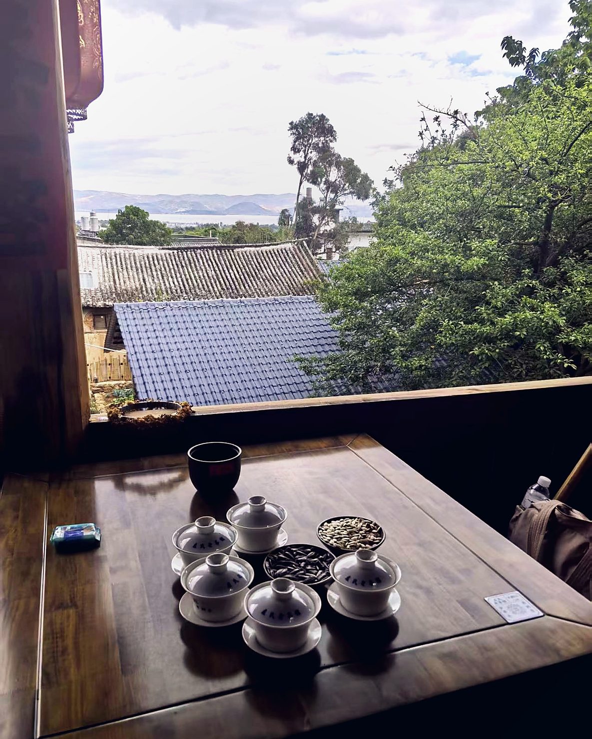 餐桌和灯随拍 14