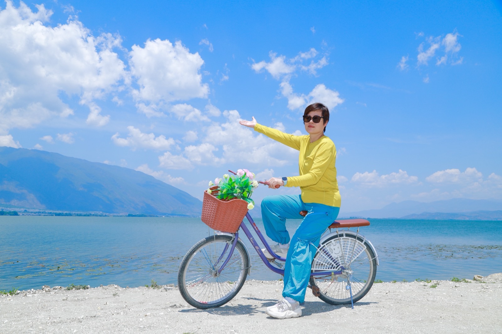 洱海封面